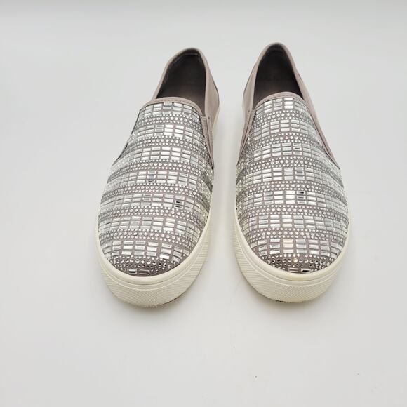 Gianni Bini Luxine Jeweled Beige Slip-One Sneaker Size 9 M - Picture 2 of 13